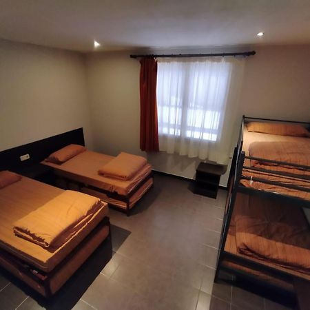 Alberg Les Estades Rialp Dış mekan fotoğraf